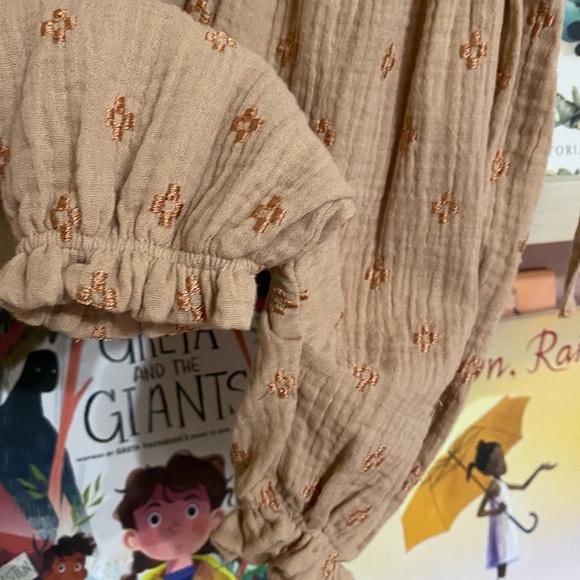 RYLEE + CRU CROSS EMBROIDERED BUBBLE JUMPSUIT - Picture 6 of 7